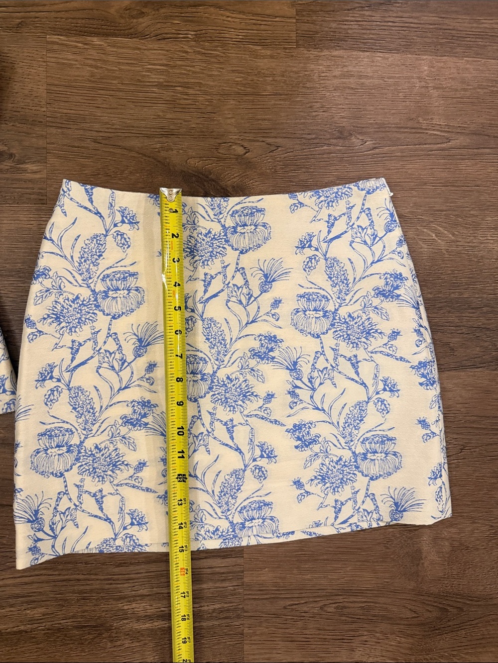 Commense Cream and Blue Floral Two-Piece Skirt Set NWT Size Small - Picture 5 of 9